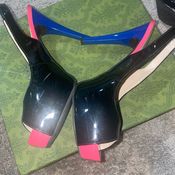 Guess Peep Toe Platform Sling - Picture 3 of 8